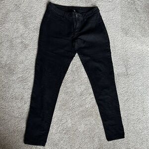 Jennifer Lopez Classic Black Skinny Jeans